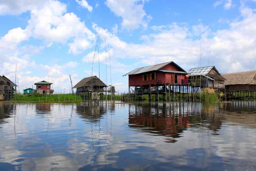 Bijzondere huizen aan het Inle Lake